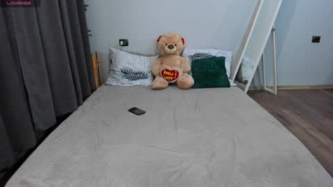 amymilson online show from 02.27.25