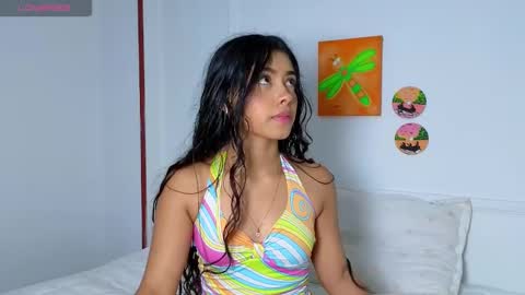 Snapshot of amymonroee chatting on 09.19.25 Amy Monroe online show from 09.19.25