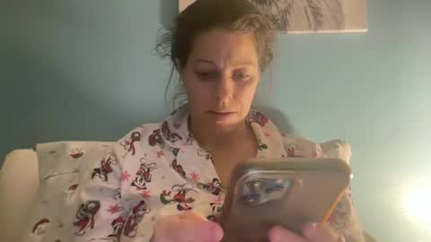 Snapshot of amysmilez chatting on 12.23.24 Amy Smilez online show from 12.23.24