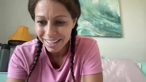 Amy Smilez online show from 04.02.26