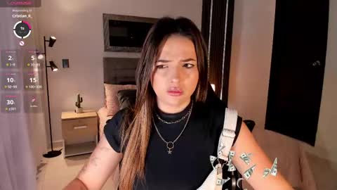 Snapshot of amywoods chatting on 02.26.25    online show from 02.26.25