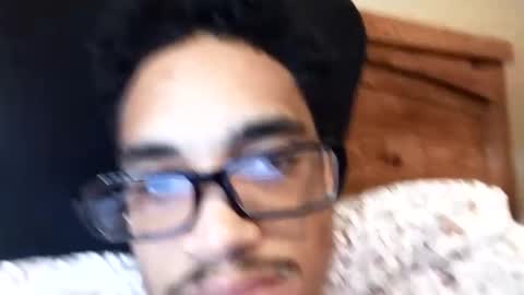 Snapshot of an377432 chatting on 02.28.25 an377432 online show from 02.28.25