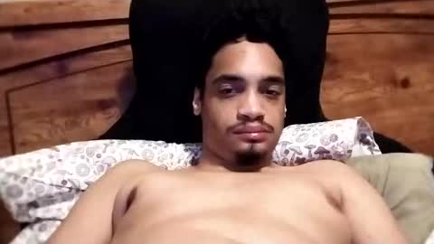 Snapshot of an377432 chatting on 03.02.25 an377432 online show from 03.02.25