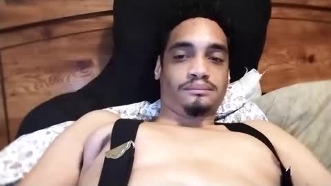 Snapshot of an377432 chatting on 03.07.25 an377432 online show from 03.07.25