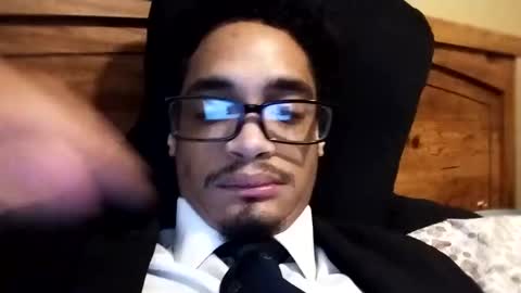 Snapshot of an377432 chatting on 03.09.25 an377432 online show from 03.09.25