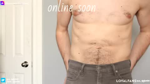 Snapshot of an_expose chatting on 07.18.26 an expos online show from 07.18.26