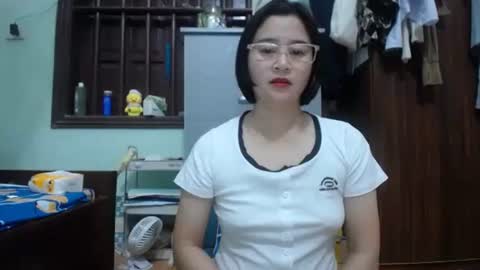 an_naughty online show from 12.17.25