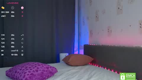 Snapshot of an_ross chatting on 02.18.25 Angelica online show from 02.18.25