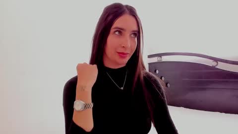 Snapshot of ana_castilo chatting on 12.16.24 Ana  IG an castillo 1 online show from 12.16.24