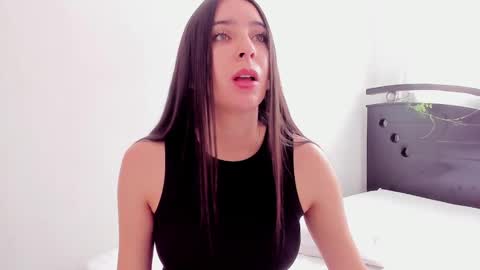 Snapshot of ana_castilo chatting on 02.24.25 Ana  IG an castillo 1 online show from 02.24.25