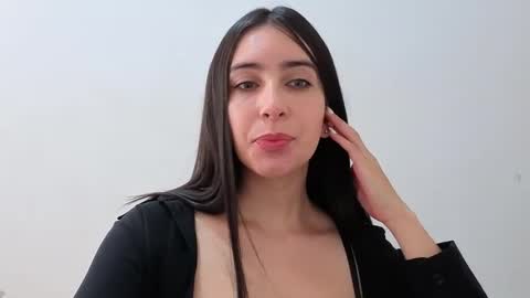 Snapshot of ana_castilo chatting on 10.19.25 Ana  IG an castillo 1 online show from 10.19.25