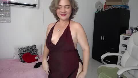 Snapshot of ana_hotmilf chatting on 12.26.24  Ana  online show from 12.26.24