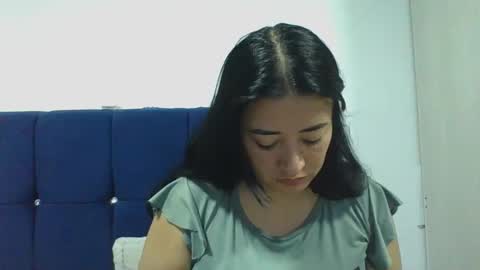 Snapshot of ana_lovexx2 chatting on 01.25.25 Ana online show from 01.25.25