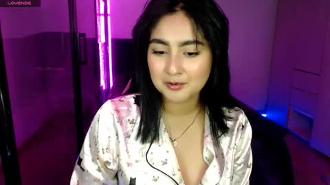 Ana Ricciardi online show from 11.25.25