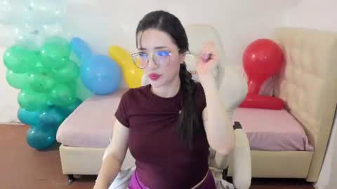 Im anna but you can call me as you want online show from 06.30.26