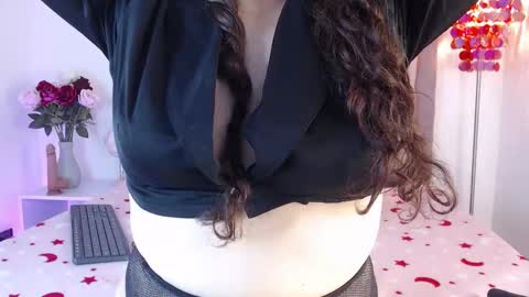 Snapshot of anaa_moon chatting on 03.08.25 Ana Moon online show from 03.08.25