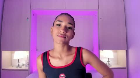 anaacollins_ online show from 05.19.26