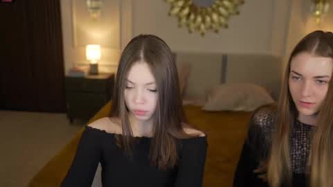 Snapshot of anabel2054 chatting on 02.26.25 Sweet girls online show from 02.26.25