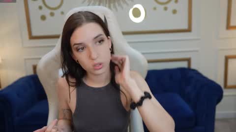 Snapshot of anabel2054 chatting on 09.12.25 Sweet girls online show from 09.12.25
