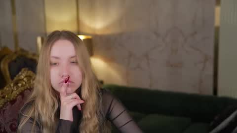 Snapshot of anabel2054 chatting on 11.10.25 Sweet girls online show from 11.10.25