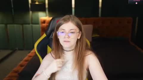 Sweet girls online show from 07.18.26
