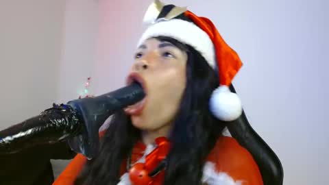 anabel alice gandara  online show from 12.24.24