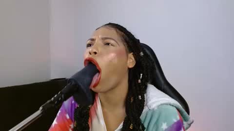 anabel alice gandara  online show from 01.13.25