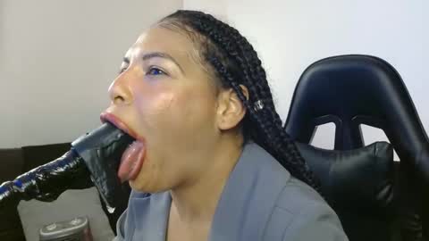 anabel alice gandara  online show from 01.17.25