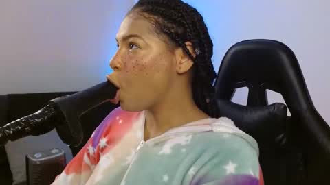 anabel alice gandara  online show from 01.18.25