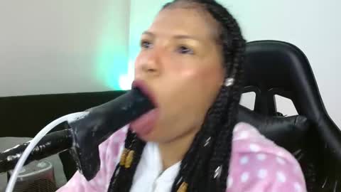 anabel alice gandara  online show from 01.19.25