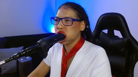 anabel alice gandara  online show from 01.28.25