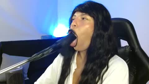 anabel alice gandara  online show from 02.06.25