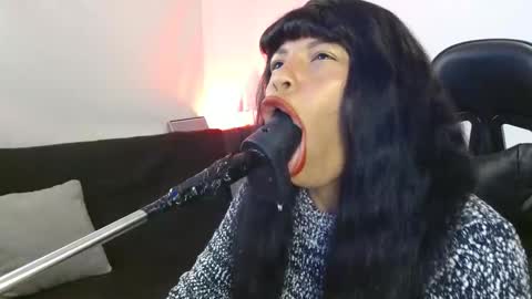 anabel alice gandara  online show from 02.23.25