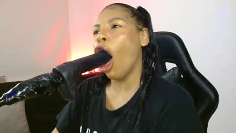 anabel alice gandara  online show from 03.11.25