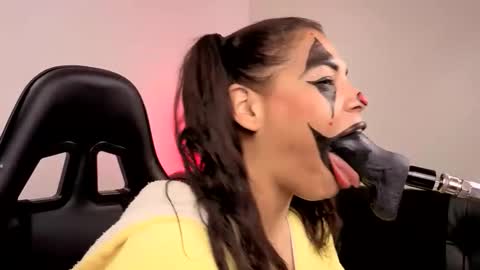 anabel alice gandara  online show from 10.02.25