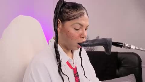 anabel alice gandara  online show from 11.20.25