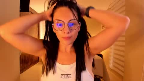 Snapshot of anabel_25 chatting on 02.13.25 Anabel online show from 02.13.25