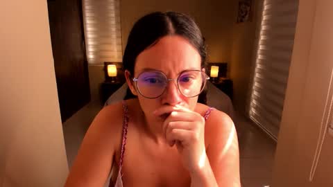 Snapshot of anabel_25 chatting on 11.11.25 Anabel online show from 11.11.25