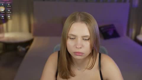 Snapshot of anabel_team054 chatting on 10.18.25 PLAYHARD054 online show from 10.18.25