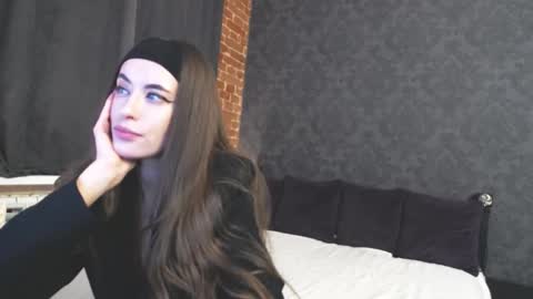 Snapshot of anabelblack chatting on 02.20.25 Anna online show from 02.20.25