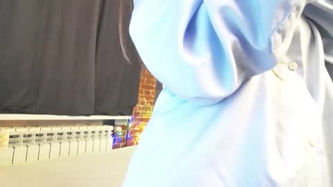 Snapshot of anabelblack chatting on 09.12.25 Anna online show from 09.12.25