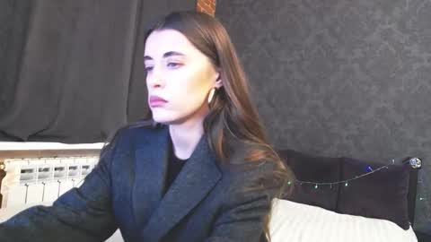 Snapshot of anabelblack chatting on 12.03.25 Anna online show from 12.03.25