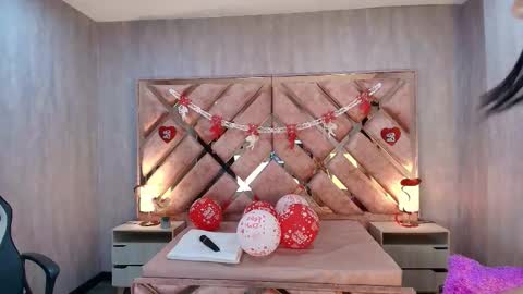 HI I AM ANABELL online show from 09.19.25