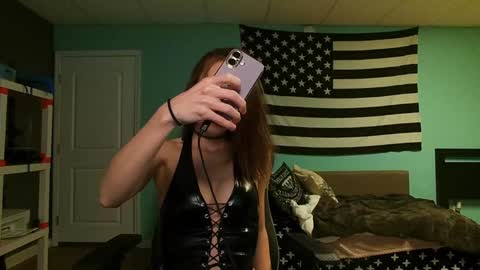 Anabelleleigh online show from 02.17.26