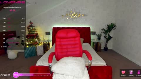 Snapshot of anacondaon chatting on 12.14.24 Nika online show from 12.14.24