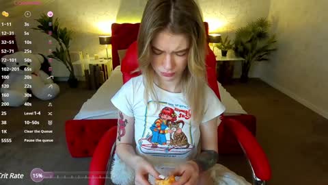 Snapshot of anacondaon chatting on 01.29.25 Nika online show from 01.29.25