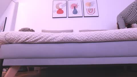 IG Soyanah  online show from 10.23.25