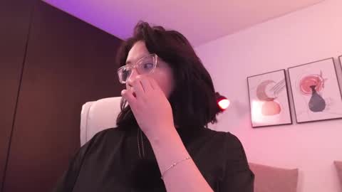 IG Soyanah  online show from 01.15.26