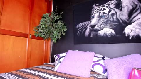 Anahi online show from 02.05.25