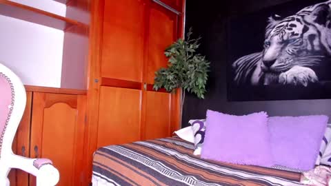 Anahi online show from 02.09.25